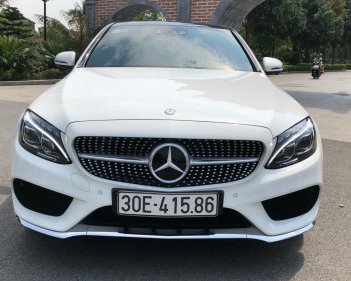 Mercedes-Benz C class C300 AMG 2016 - Bán xe Mercedes C300 AMG năm sản xuất 2016, màu trắng