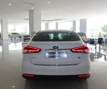 Kia Cerato 1.6 AT 2018 - Siêu ưu đãi - Kia Cerato 1.6 AT giá chỉ còn 589 triệu. Hotline: Tâm 0938.805.635