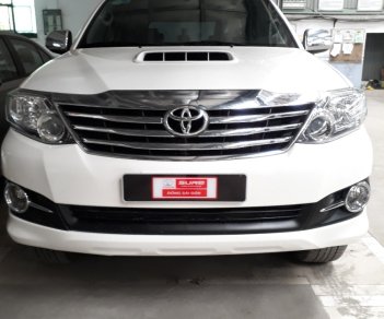 Toyota Fortuner G 2016 - Bán Fortuner máy dầu, số sàn, đời 2016, màu trắng, giá thương lượng