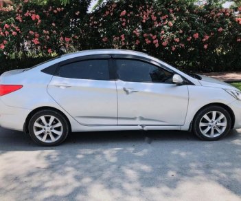 Hyundai Accent 2012 - Bán Hyundai Accent đời 2012, màu bạc, nhập khẩu  