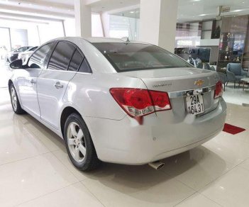 Chevrolet Cruze 2011 - Bán Chevrolet Cruze 2011, màu bạc