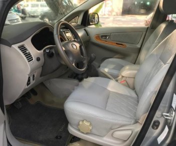 Toyota Innova 2011 - Cần bán lại xe Toyota Innova sản xuất năm 2011 giá cạnh tranh