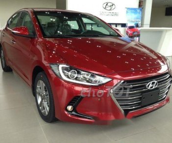 Hyundai Elantra 2018 - Cần bán Hyundai Elantra 2018, màu đỏ, 549tr