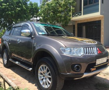 Mitsubishi Pajero Sport D 2013 - Bán Pajero Sport máy dầu, số tự động, ĐK 2013