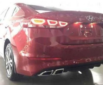 Hyundai Elantra 2018 - Cần bán Hyundai Elantra 2018, màu đỏ, 549tr