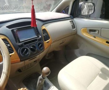 Toyota Innova 2008 - Bán Toyota Innova J lên G đời 2008, màu bạc