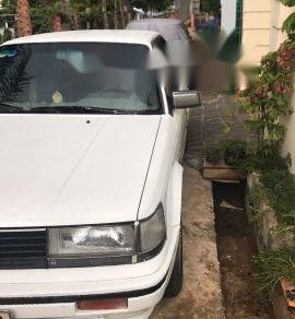 Nissan Cefiro   1.8E 1990 - Cần bán gấp Nissan Cefiro 1.8E đời 1990, màu trắng, 45 triệu