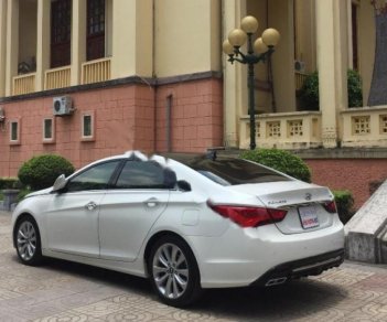 Hyundai Sonata   2011 - Cần bán Hyundai Sonata đời 2011, màu trắng, xe nhập, giá chỉ 615 triệu