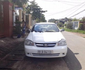 Daewoo Lacetti 2008 - Cần bán xe Daewoo Lacetti đời 2008, màu trắng giá cạnh tranh