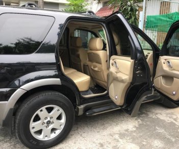 Ford Escape XLT 3.0 AT 2004 - Bán Ford Escape XLT 3.0 AT đời 2004, màu đen chính chủ