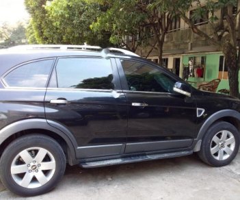 Chevrolet Captiva LT 2.4 MT 2009 - Cần bán gấp Chevrolet Captiva LT 2.4 MT năm 2009, màu đen