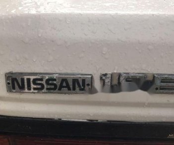 Nissan Cefiro   1.8E 1990 - Cần bán gấp Nissan Cefiro 1.8E đời 1990, màu trắng, 45 triệu