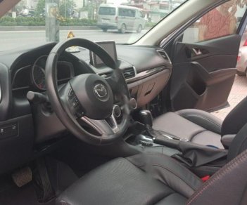 Mazda 3 1.5 AT 2016 - Cần bán lại xe Mazda 3 1.5 AT năm sản xuất 2016, màu trắng chính chủ