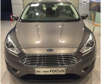 Ford Focus 1.5 titanium 2018 - Bán Ford Focus 1.5 Titanium đời 2018, mới đủ màu giao ngay, giá cả phải chăng, mua bán nhanh gọn