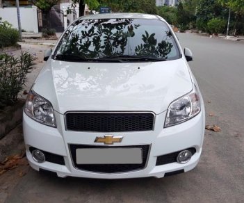 Chevrolet Aveo LT 2017 - Bán xe Chevrolet Aveo LT 2017 màu trắng