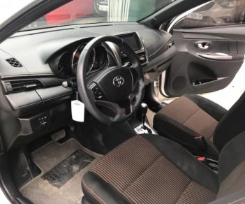 Toyota Yaris 2015 - Bán ô tô Toyota Yaris đời 2015, màu trắng, nhập khẩu như mới giá cạnh tranh