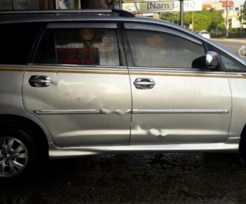 Toyota Innova 2010 - Bán ô tô Toyota Innova đời 2010, màu bạc, giá 365tr