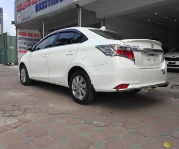 Toyota Vios E 1.5 AT 2017 - Bán Toyota Vios E 1.5 AT đời 2017, màu trắng số tự động