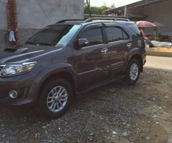 Toyota Fortuner 2014 - Cần bán Toyota Fortuner 2014, màu xám, 765tr