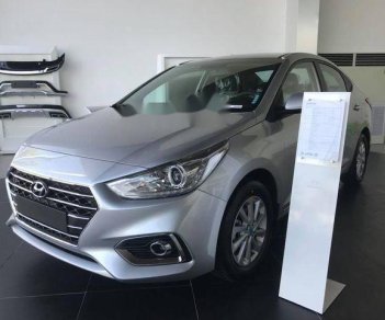 Hyundai Accent 2018 - Bán ô tô Hyundai Accent đời 2018, màu bạc