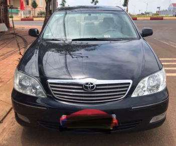 Toyota Camry V6 3.0 2003 - Bán xe Camry 2003 v6 3.0 màu đen, giá chỉ 320tr