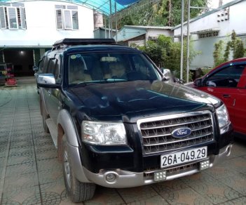 Ford Everest 2007 - Cần bán gấp Ford Everest sản xuất năm 2007, màu đen xe gia đình, giá chỉ 370 triệu