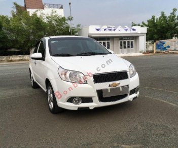 Chevrolet Aveo 2017 - Cần bán xe Chevrolet Aveo năm 2017, màu trắng, giá 395tr