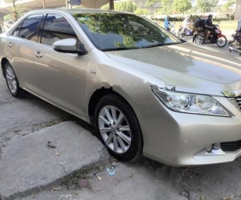 Toyota Camry 2.5G 2014 - Bán Toyota Camry 2.5G 2014 như mới, giá chỉ 819 triệu