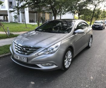 Hyundai Sonata 2.0 AT  2010 - Bán xe Hyundai Sonata 2.0 At full đời 2011, màu xám (ghi), nhập khẩu