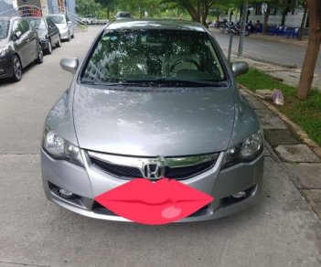 Honda Civic 1.8 AT 2010 - Cần bán lại xe Honda Civic 1.8 AT đời 2010, màu bạc xe gia đình