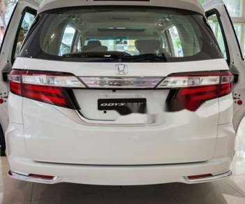 Honda Odyssey   2018 - Cần bán Honda Odyssey năm 2018, màu trắng, xe nhập, giá tốt