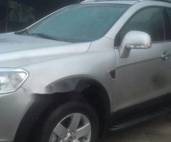 Chevrolet Captiva LTZ  2009 - Cần bán lại xe Chevrolet Captiva LTZ năm sản xuất 2009, màu bạc xe gia đình