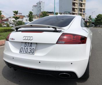 Audi TT 2,0 2009 - Bán xe Audi TT 2,0 năm sản xuất 2009, màu trắng, xe nhập số tự động