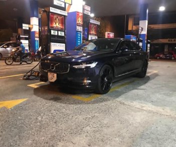 Volvo S90    2017 - Bán Volvo S90 sản xuất năm 2017, màu xanh lam, xe nhập chính chủ