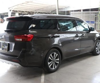 Kia VT250 3.3AT 2016 - Bán Kia Sedona 3.3AT đời 2016, màu nâu