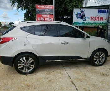 Hyundai Tucson   2015 - Bán Hyundai Tucson đời 2015, màu trắng, nhập khẩu số tự động 