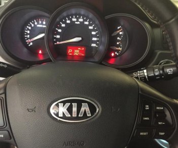 Kia Rio hacback 2013 - Bán Kia Rio đời 2013, màu đỏ, xe nhập như mới, giá tốt