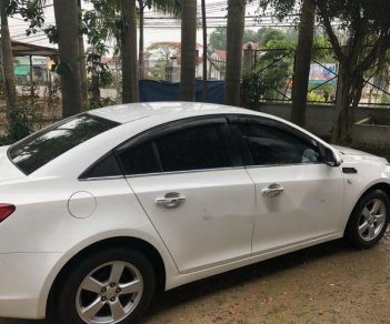 Chevrolet Cruze LS  2014 - Bán ô tô Chevrolet Cruze LS đời 2014, màu trắng, giá 369tr