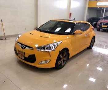 Hyundai Veloster 2012 - Bán Hyundai Veloster đời 2012, màu vàng, nhập khẩu 