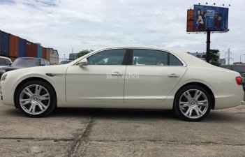 Bentley Continental 2016 - Bán xe Bentley Continental Flying Spur super đời 2016, màu trắng, nhập khẩu