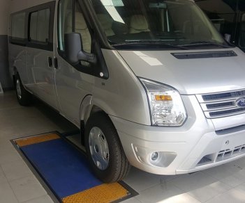 Ford Transit 2018 - Bán ô tô Ford Transit 2018, màu bạc