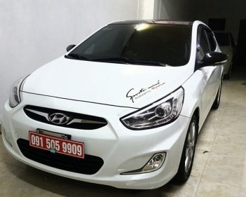 Hyundai Accent  1.4 AT  2014 - Cần bán gấp Hyundai Accent 1.4 AT 2014, xe đẹp như mới