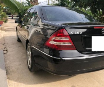 Mercedes-Benz C class C280 2007 - Bán xe Mercedes C280 sản xuất năm 2007, màu đen giá cạnh tranh