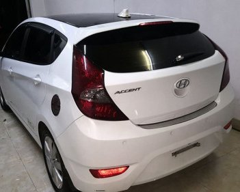 Hyundai Accent  1.4 AT  2014 - Cần bán gấp Hyundai Accent 1.4 AT 2014, xe đẹp như mới