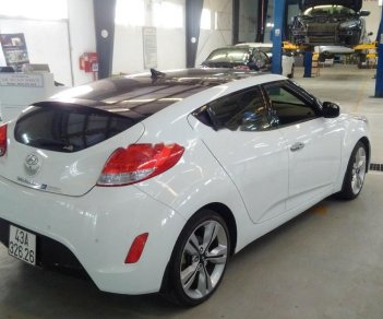 Hyundai Veloster 2012 - Cần bán lại xe Hyundai Veloster năm 2012, màu trắng, nhập khẩu nguyên chiếc 