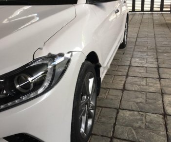 Hyundai Elantra   2016 - Bán Hyundai Elantra 2016, màu trắng