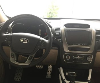 Kia Sorento   2018 - Cần bán xe Kia Sorento năm 2018, màu trắng, giá tốt