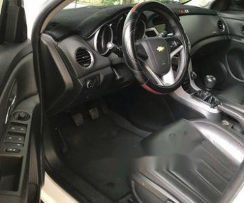Chevrolet Cruze  LT 2016 - Bán Chevrolet Cruze LT năm sản xuất 2016, màu trắng 