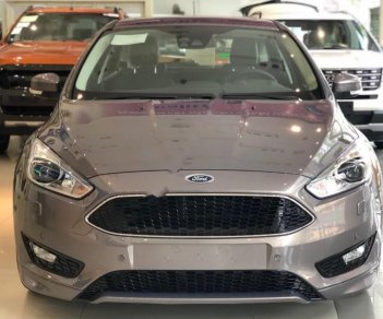 Ford Focus Titanium   2018 - Bán Ford Focus Titanium 2018, màu nâu, 730 triệu