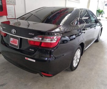 Toyota Camry E 2015 - Cần bán xe Toyota Camry E 2015, màu đen, xe cực đẹp, giá thương lượng